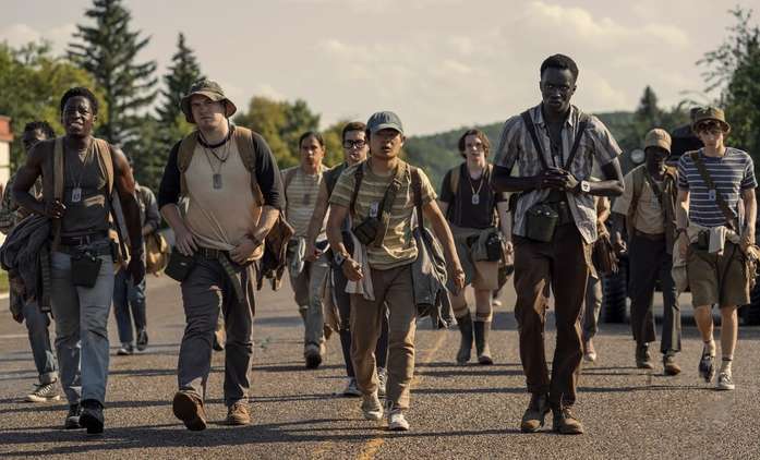 Dlouhý pochod: Smrtící pochod je v traileru nepříjemný jak škrábání nehty po tabuli | Fandíme filmu