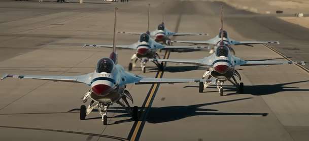 Americká letecká elita: Thunderbirds - Netflix ukáže skutečné kousky leteckých profíků | Fandíme filmu