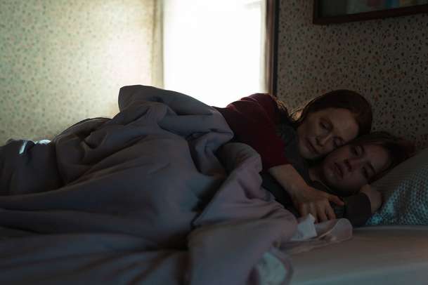 Echo Valley: Trailer nového thrilleru s Julianne Moore a Sydney Sweeney | Fandíme filmu