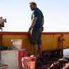 Dangerous Animals: Nový trailer thrilleru o zabijákovi, co rituálně krmí žraloky | Fandíme filmu