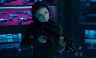 Balerína: Vražedkyně Eve se v nové ukázce setkává s Johnem Wickem | Fandíme filmu