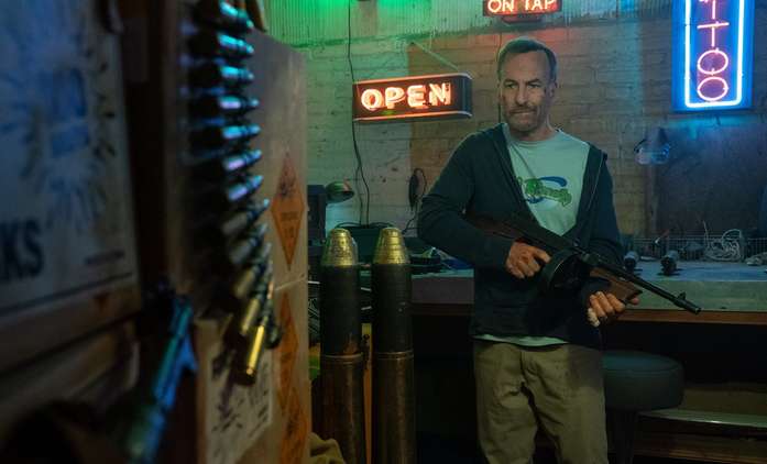 Nikdo 2: Akční supertaťulda se vrací - trailer představuje jeho nejnovější průšvihy | Fandíme filmu