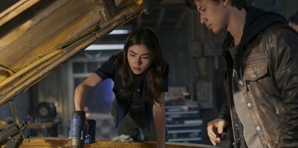 Motorheads: Mladí zažívají první lásky za zvuků burácení motorů v novém seriálu | Fandíme serialům