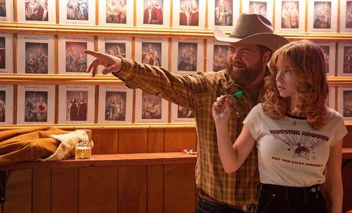 Americana: Boj o starou košilku v kriminálním dramatu ve stylu bratří Coenů | Fandíme filmu