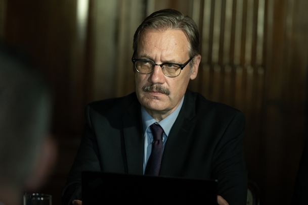 Moloch: V novém seriálu se kolem českého prezidenta rozjíždí špionážní hry | Fandíme serialům