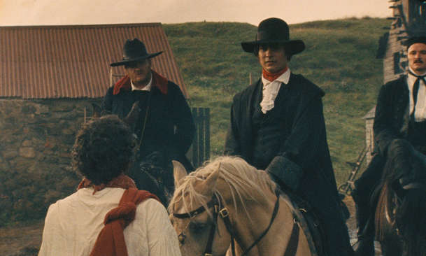 Harvest: Pomalá modernizace v zapadlé vesničce rozpoutá peklo | Fandíme filmu