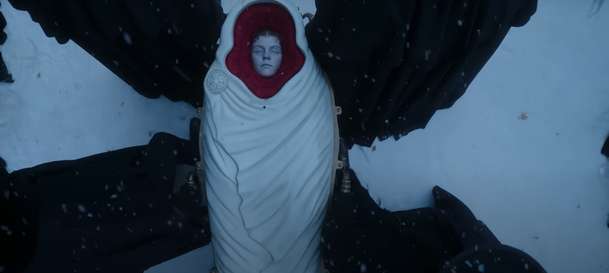 Frankenstein: Monstrum v režii del Tora se probouzí v teaser traileru | Fandíme filmu