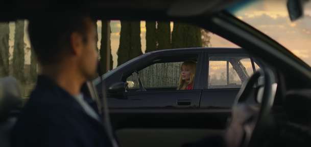 Velká odvážná nádherná cesta: Trailer ukázal sci-fi romanci s Margot Robbie a Colinem Farrellem | Fandíme filmu