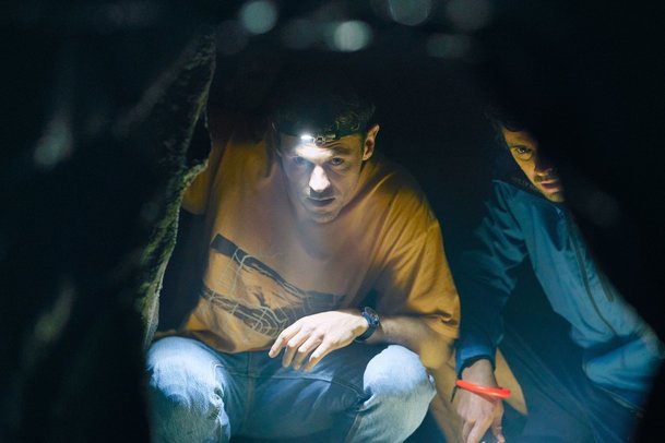 Přeživší: Netflix přináší novou mysteriózní minisérii se "Sauronem" v hlavní roli | Fandíme serialům