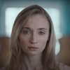 Trust: Sophie Turner v odříznuté chatě čelí útoku násilných výtržníků | Fandíme filmu