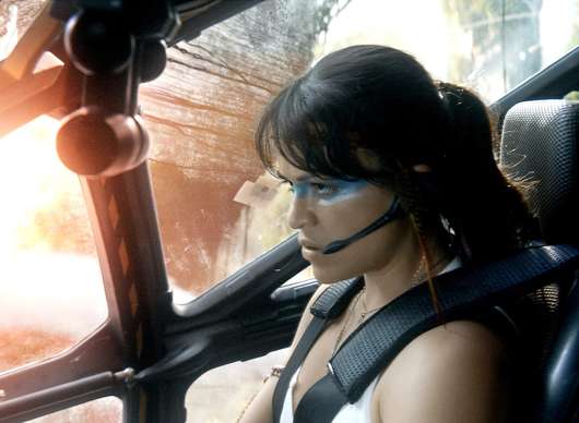 Left Seat: Michelle Rodriguez v novém thrilleru musí za letu převzít řízení | Fandíme filmu