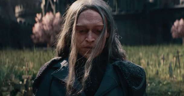 Dracula: Trailer ukázal nové zpracování upíří klasiky od Luca Bessona | Fandíme filmu
