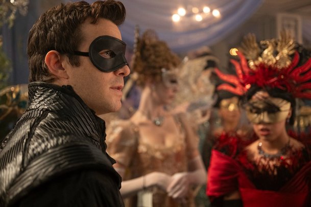 Bridgertonovi: Netflix oznámil další dvě řady romanticko-dramatického seriálu | Fandíme serialům