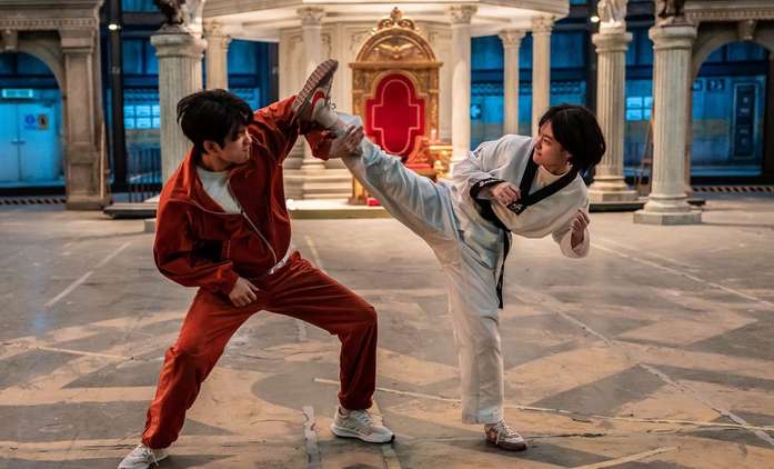 Hi-Five: V bláznivé akční komedii se superschopnosti získávají skrz transplantace | Fandíme filmu
