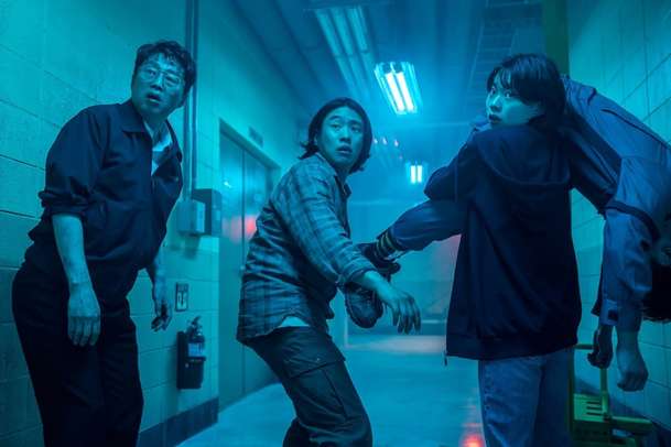 Hi-Five: V bláznivé akční komedii se superschopnosti získávají skrz transplantace | Fandíme filmu