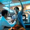Hi-Five: V bláznivé akční komedii se superschopnosti získávají skrz transplantace | Fandíme filmu