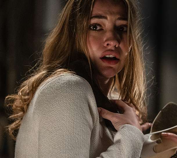 Tajemství loňského léta: Návrat hororové klasiky se vytasil s čerstvým trailerem | Fandíme filmu