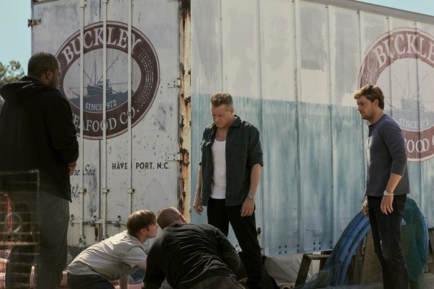 Nábřeží: Netflix ode dneška nabízí novou variaci Ozarku | Fandíme serialům