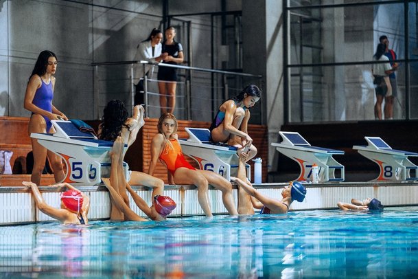 Olympo: V novém seriálu se mladí sportovci pro úspěch neváhají mrzačit | Fandíme serialům