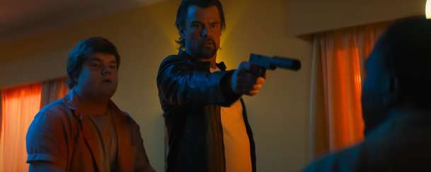 London Calling: V akční komedii má zabiják vytrénovat nanicovitého klučinu | Fandíme filmu