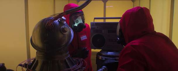 Tim Travers & the Time Traveler's Paradox: V bláznivé sci-fi cestoval v čase zabije sám sebe | Fandíme filmu