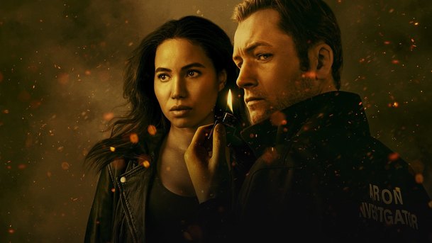Smoke: V novém napínavém thrilleru honí vyšetřovatelé psychopatického žháře | Fandíme serialům