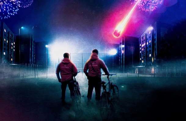 Pochůzkáři a vetřelci: Zombíci a mimozemštani dělají z života na sídláku peklo | Fandíme filmu