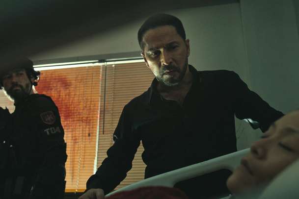 Ziam: Hrdina se utká se zombíky jen holýma rukama | Fandíme filmu