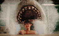 Hot Spring Shark Attack: Žraločí úchylárna ukázala trailer | Fandíme filmu