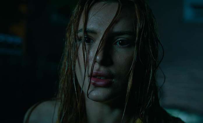 Saint Clare: Hlasy nutí Bellu Thorne vraždit | Fandíme filmu