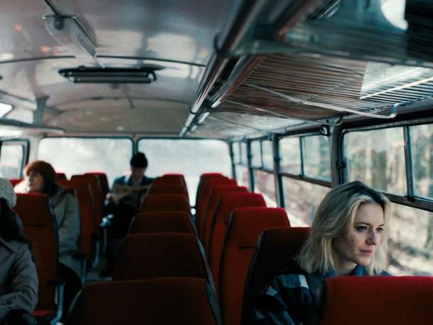 Perla: Československá disidentka se v historickém dramatu vrací nedobrovolně z exilu domů | Fandíme filmu