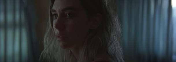 Night Always Comes: Vanessa Kirby musí v novém thrilleru rychle sehnat balík, nebo je v průšvihu | Fandíme filmu
