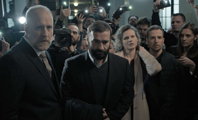 Otec: Tragické rodičovské selhání vyhodí život jednoho táty a jeho rodiny do povětří | Fandíme filmu