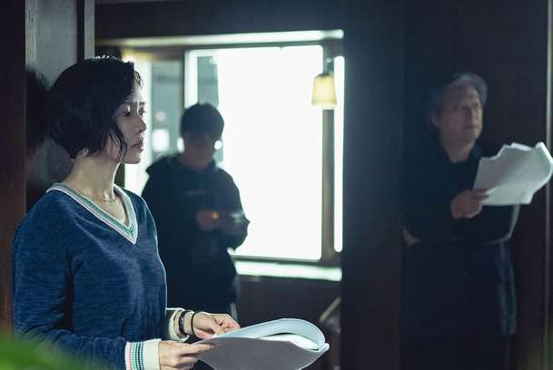 No Other Choice: Dělník řeší nezaměstnanost likvidací všech konkurentů | Fandíme filmu