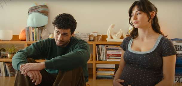 The Threesome: Po dovádění ve třech obě dvě ženy otěhotní | Fandíme filmu