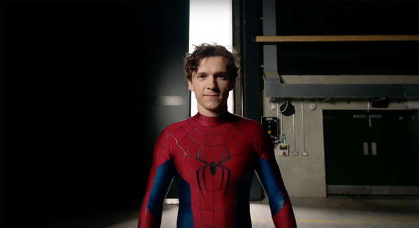 Spider-Man 4: Natáčení začalo, Hulk potvrzen, první videa a oficiální pohled na kostým | Fandíme filmu