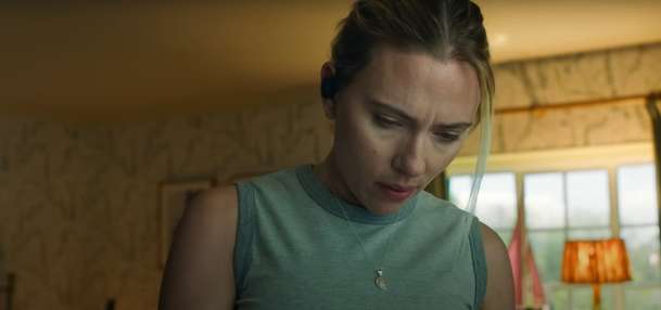 My Mother's Wedding: Scarlett Johansson předvádí v traileru hřejivou dramedii | Fandíme filmu