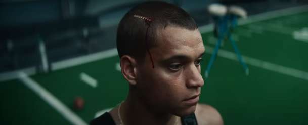Je to ON: I sport může být krvavá lázeň, jak ukazuje nejnovější upoutávka | Fandíme filmu