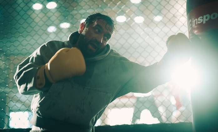 Bojovník: Nový český film vyráží do prostředí zápasů MMA | Fandíme filmu