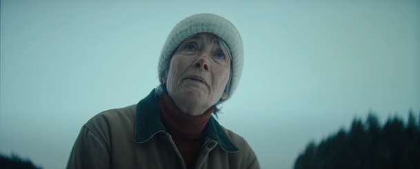 Dead of Winter: Uprostřed divočiny zachraňuje Emma Thompson rukojmí | Fandíme filmu