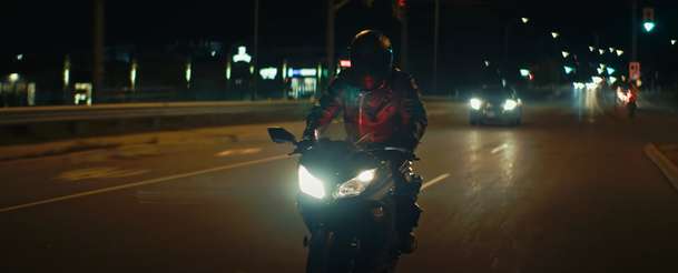 Death Cycle: Maskovaný motorkář ve stylovém hororu vraždí beze slov | Fandíme filmu