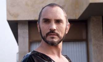 Zemřel Terence Stamp, známý jako Zod ze Supermana | Fandíme filmu
