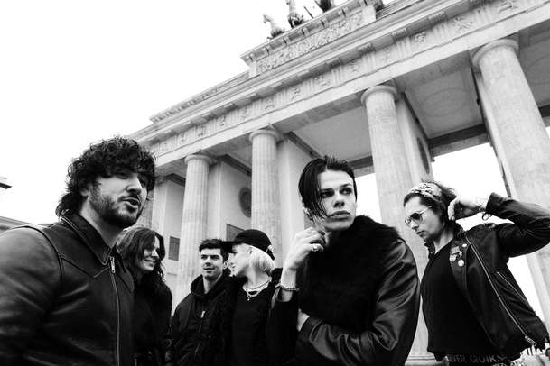 Yungblud. Are You Ready, Boy? - Generační ikona se obnažuje v novém filmu | Fandíme filmu