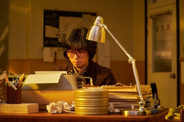 Madam Ema: Netflix nás bere do zákulisí natáčení provokativního filmu | Fandíme serialům