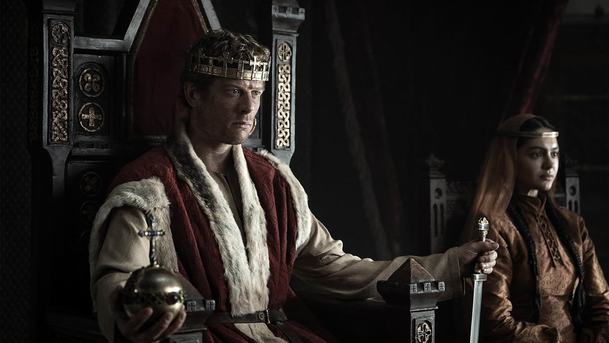 King & Conqueror: Velkolepý historický seriál nás bere do Anglie zmítané válkou | Fandíme serialům