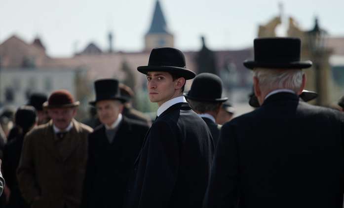 Franz: Už ve čtvrtek kina představí pražskou literární ikonu | Fandíme filmu