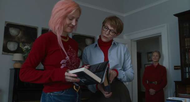 Father Mother Sister Brother: Festivalový král Jim Jarmush uvádí další gejzír trefných dialogů | Fandíme filmu