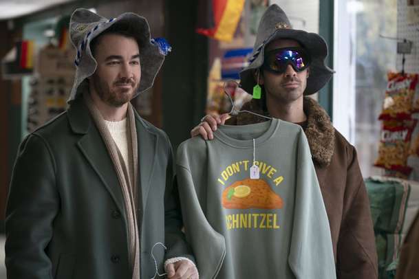 A Very Jonas Christmas Movie: Slavná hudební trojice připravila vánoční Disney film | Fandíme filmu