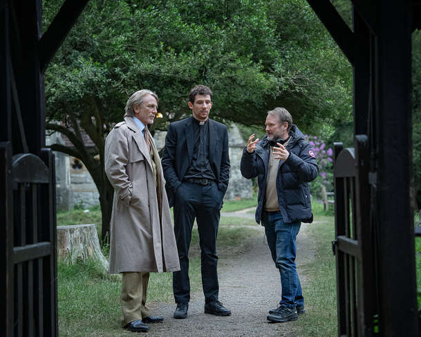 Velké preview - Na nože: Probuzení mrtvého muže - Detektivka se vrací ke kořenům | Fandíme filmu