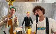 New Years Rev: Road movie inspirovaná začátky Green Day ukázala trailer | Fandíme filmu